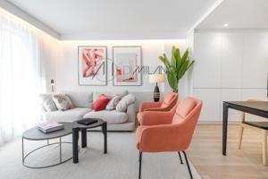 Exclusivo ático con doble terraza, garaje y diseño actual en Calle Nicaragua photo 0