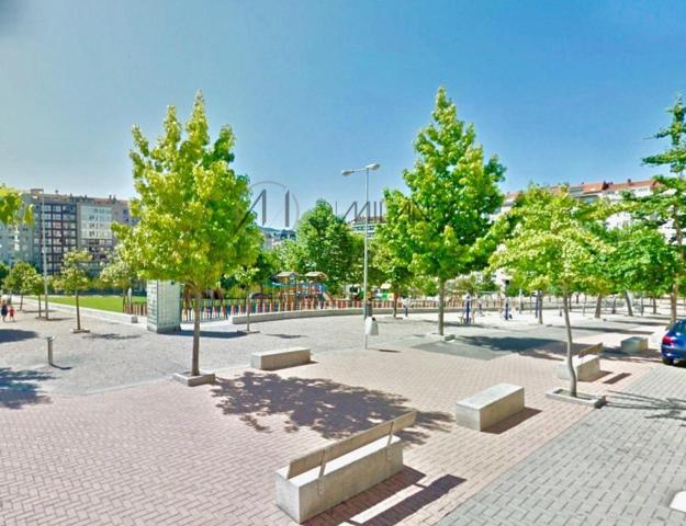 Fantástica propiedad con vistas despejadas en Plaza de la Miñoca photo 0