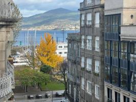 Exclusividad y vistas al mar en la Plaza de Compostela photo 0