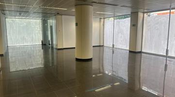 Local Comercial con Gran Visibilidad en el Centro de Murcia photo 0