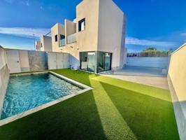 Impresionante Villa de Lujo en Mutxamel, Alicante: Tu Hogar Ideal photo 0