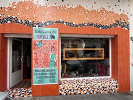 En Venta – Local Comercial + Negocio de Moda Vintage en el Centro de Torrevieja photo 0