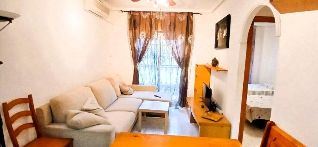 Apartamento en Planta Baja con Piscina – A un Paso del Mar en Playa del Cura photo 0