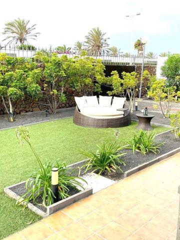 Exceptional Villa In Playa Blanca. 4 Beds, 4 Bathrooms (REDUCED) photo 0
