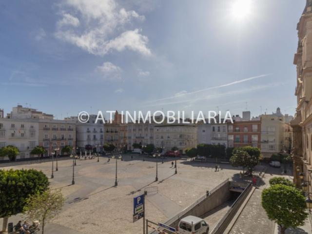 Piso En venta en Cádiz photo 0