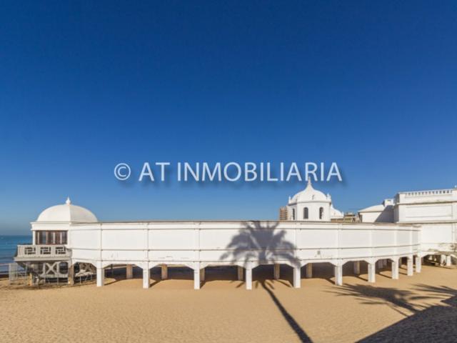 Casa En venta en Cádiz photo 0