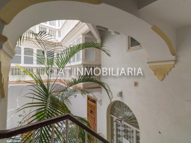 Piso En venta en Cádiz photo 0