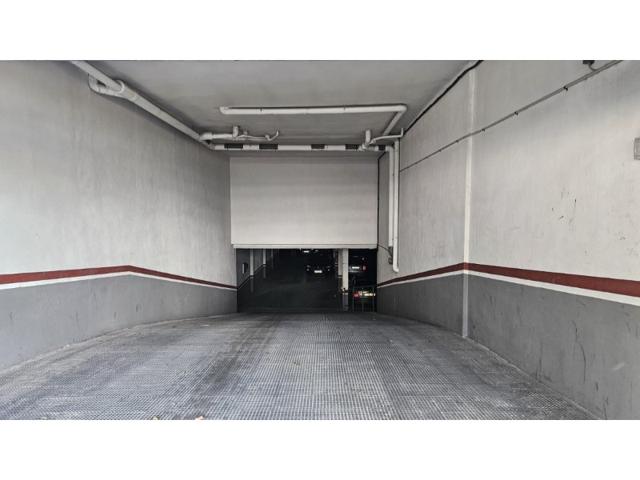 Parking Subterráneo En venta en Cádiz photo 0