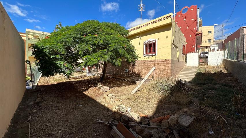 Villa En venta en Granadilla de Abona photo 0