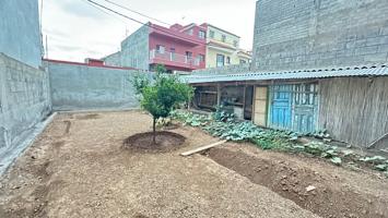 Terrenos Edificables En venta en Granadilla de Abona photo 0