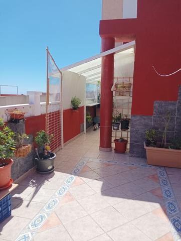 Casa En venta en Granadilla de Abona photo 0