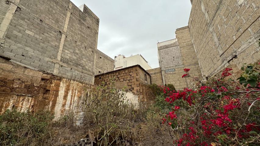 Casa En venta en Granadilla de Abona photo 0