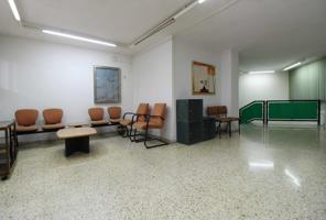 LOCAL COMERCIAL EN EL CENTRO DE ALICANTE photo 0