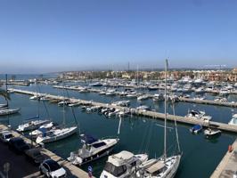 Atraque de 15 metros en el Puerto de Sotogrande, junto a restaurantes y zona comercial, a 15 minutos de Gibraltar photo 0