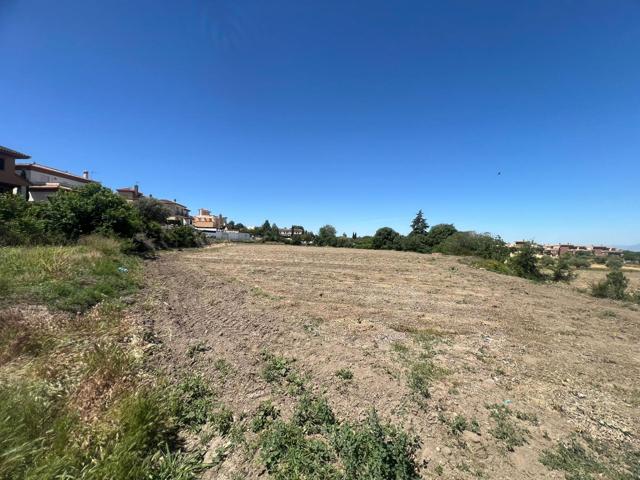 Terreno Urbanizable En venta en Centro, La Zubia photo 0