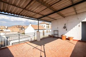 Casa a la Venta en la Zubia! photo 0