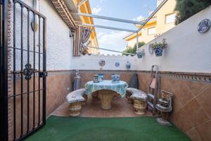 VENTA DE CASA EN LA ZUBIA photo 0