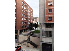 Fantástica vivienda de 4 habitaciones en Sarriko photo 0