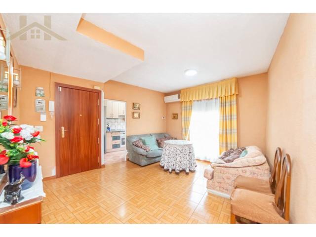 Piso en venta en La Fortuna(28917) photo 0