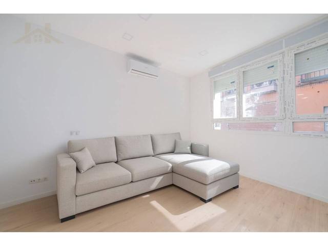 Piso en venta en Calle Nuncio photo 0