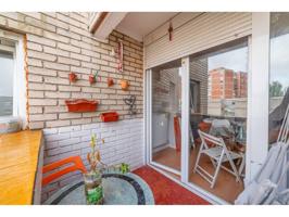 Piso en venta en Calle de La Alcarria 42 photo 0