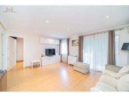 Piso en venta en Plaza de la Inmaculada photo 0