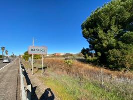 TERRENO RUSTICO EN BADAJOZ. photo 0