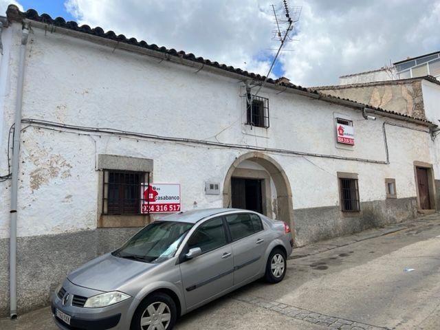 CASABANCO VENDE CASA DE DOS PLANTAS  EN ALCUESCAR photo 0