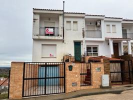 CASABANCO VENDE VIVIENDA ADOSADA EN ALISEDA. photo 0