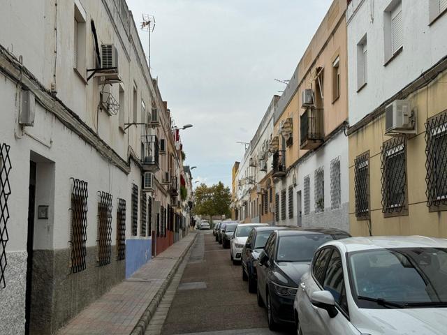 CASABANCO VENDE PISO DE TRES DORMITORIOS EN MERIDA photo 0