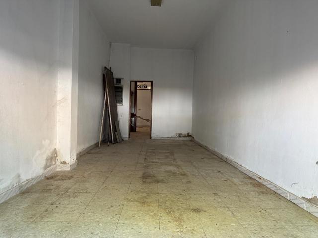 CASABANCO VENDE LOCAL COMERCIAL EN ALMENDRALEJO photo 0