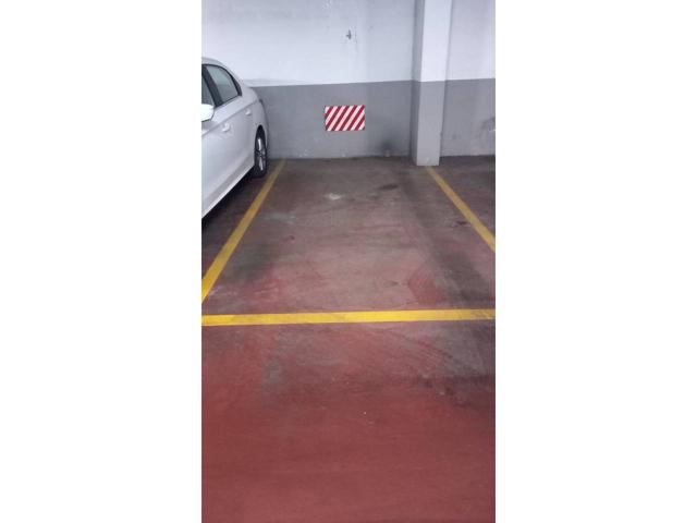 Plaza de garaje frente a RENFE-Alicante photo 0