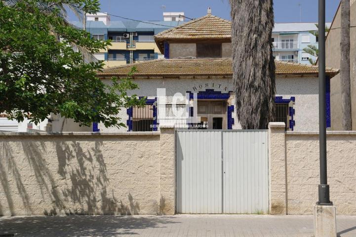 Casa De Campo En venta en Playa De La Malvarrosa, Valencia photo 0