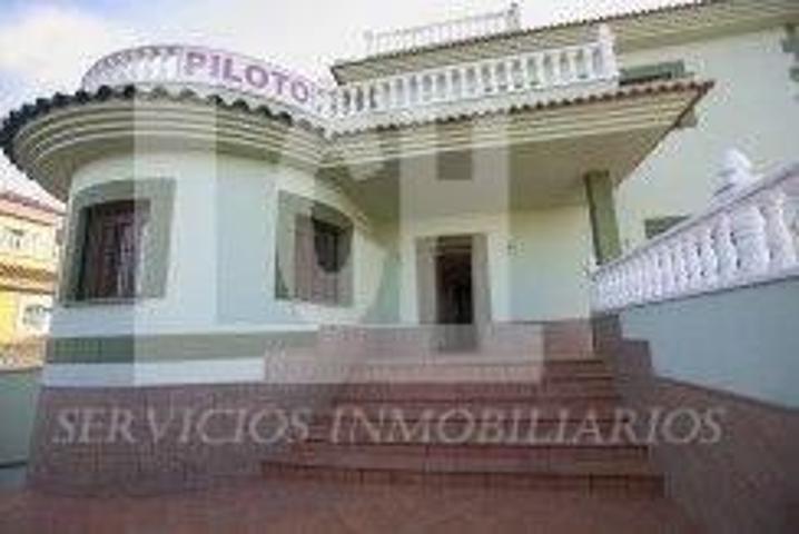 Villa En venta en Los Altos, Torrevieja photo 0