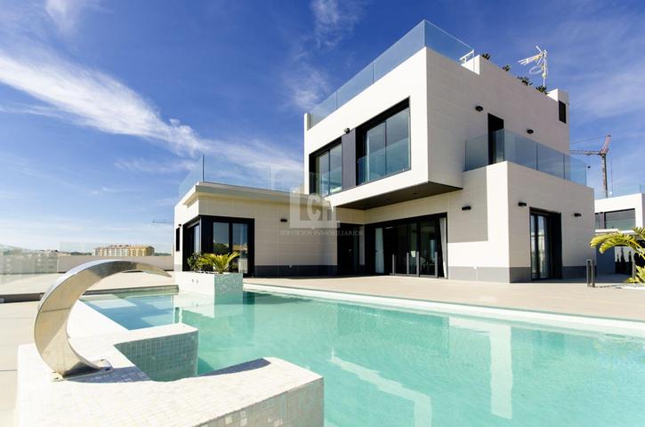 Villa En venta en Dehesa De Campoamor, Dehesa De Campoamor photo 0