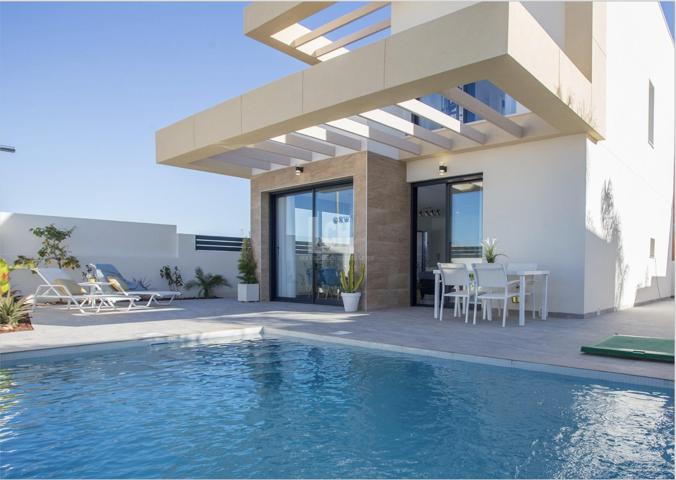 Villa En venta en Los Montesinos, Los Montesinos photo 0