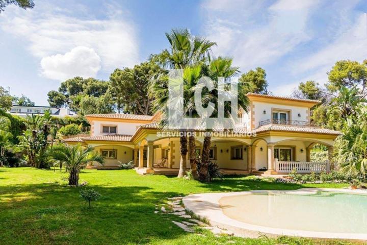 Casa De Campo En venta en Rocafort, Rocafort photo 0