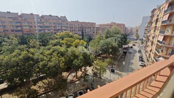 Piso En venta en Jesus, Valencia photo 0