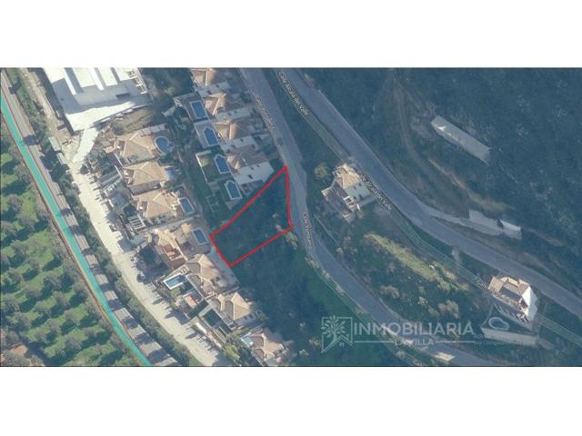 Terreno Urbanizable En venta en Coín photo 0