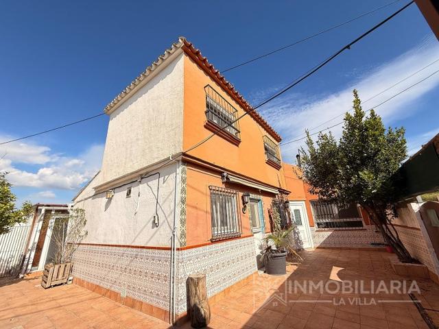 Casa De Campo En venta en Coín photo 0