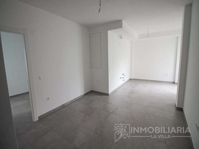 Piso En venta en Coín photo 0