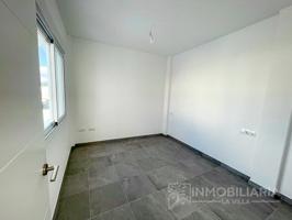  Ático En venta en Coín photo 0