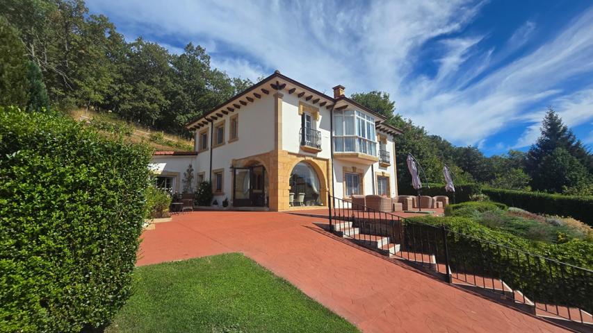 Residencia Exclusiva en Proaño – Hermandad de Campoo de Suso, Cantabria Ubicación Privilegiada photo 0