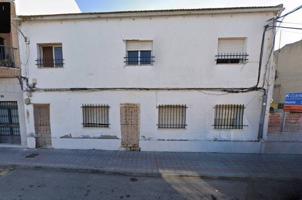 Casa De Campo En venta en Yuncler photo 0