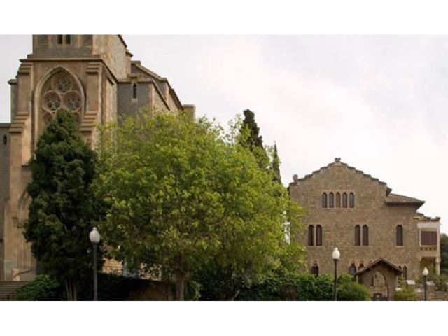 LOCAL COMERCIAL EN ALQUILER JUNTO IGLESIA MAYOR photo 0