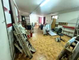 LOCAL EN VENTA A PIE DE CALLE photo 0