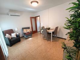 ¡Oportunidad única en Centre, Santa Coloma de Gramenet! photo 0