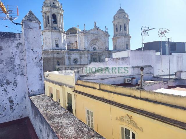 Piso En venta en Cádiz photo 0