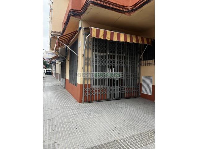 Local En venta en Chiclana De La Frontera photo 0