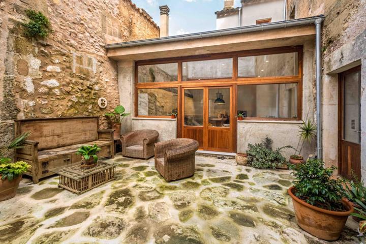Espectacular Casa Reformada en Porreres – Encanto Histórico y Comodidad Moderna photo 0